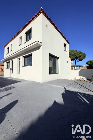 Maison traditionnelle à Sainte-Marie-la-Mer (66470)