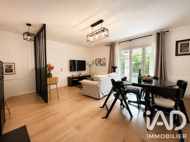 Appartement à Magny-le-Hongre (77700)