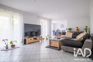 House in Arnage (72230)