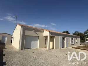 Maison à Exireuil (79400)