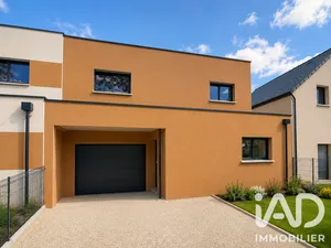 Architectural house in Betton (35830)