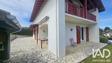 Maison à Urrugne (64122)