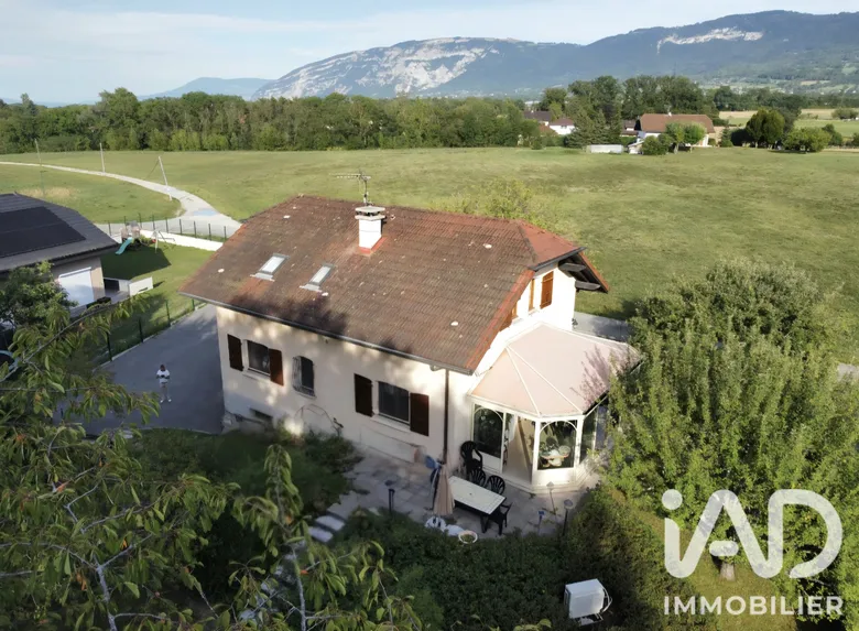 Maison 6 pièces 152 m² · à Feigères · 152 m² · 729 000 €