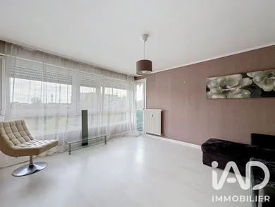 Appartement à Évry (91000)