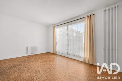 Studio à Paris (75015)