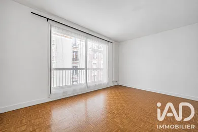 Studio à Paris (75015)