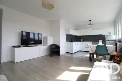 Apartment in Neuilly-sur-Marne (93330)