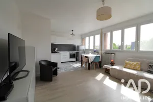 Apartment in Neuilly-sur-Marne (93330)
