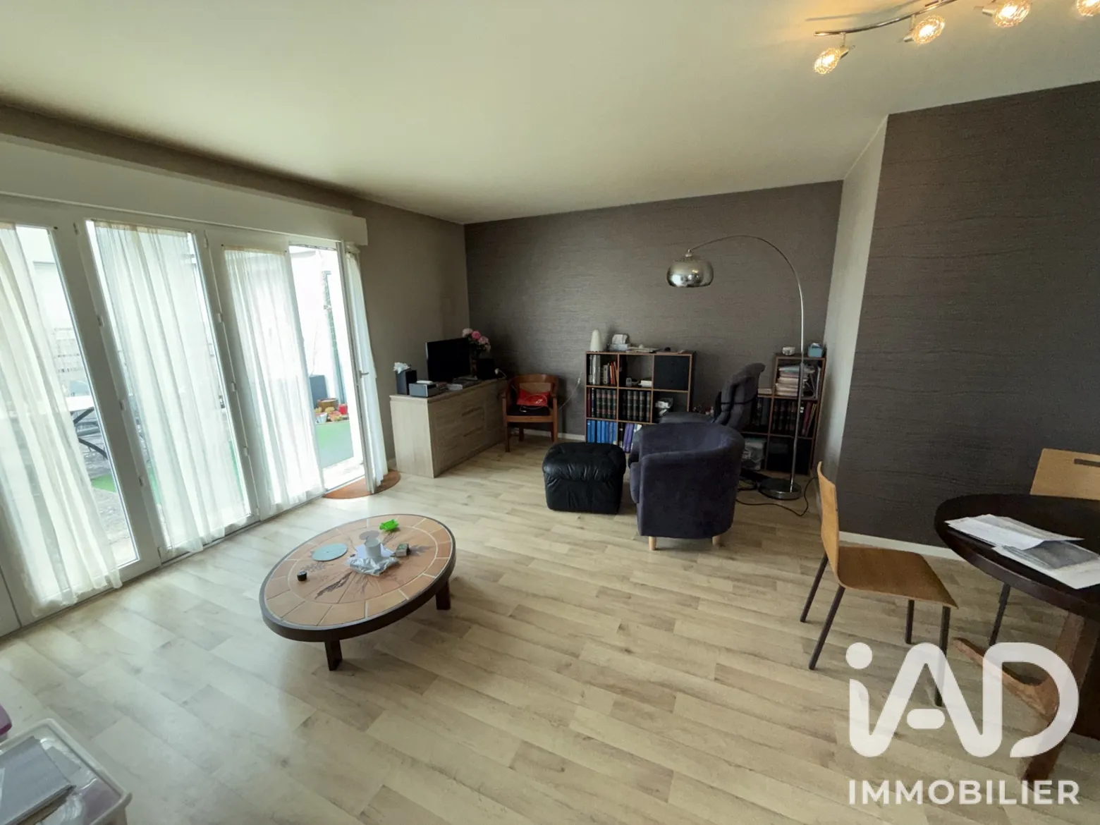 Vente appartement à Saint-Pierre-des-Corps (37700) : appartement 4 pièces 92 m² - 2097152 — 2