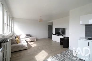 Apartment in Neuilly-sur-Marne (93330)