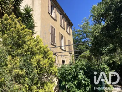 Apartment in Toulon (83100)