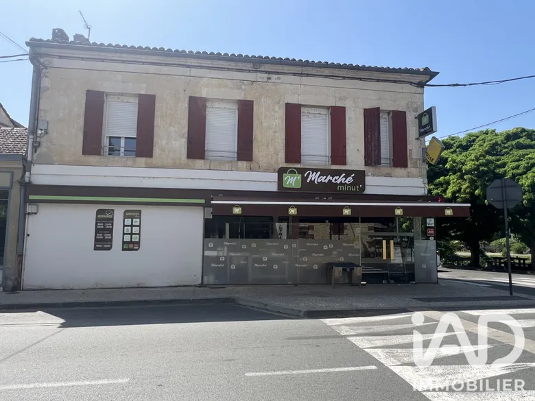 Immeuble 2 pièces 180 m² · à Lalinde · 180 m² · 170 000 €