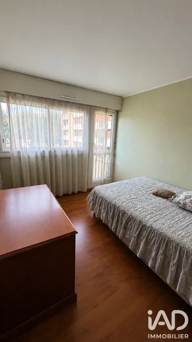 Apartment in Pontoise (95300)