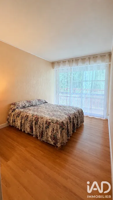 Apartment in Pontoise (95300)