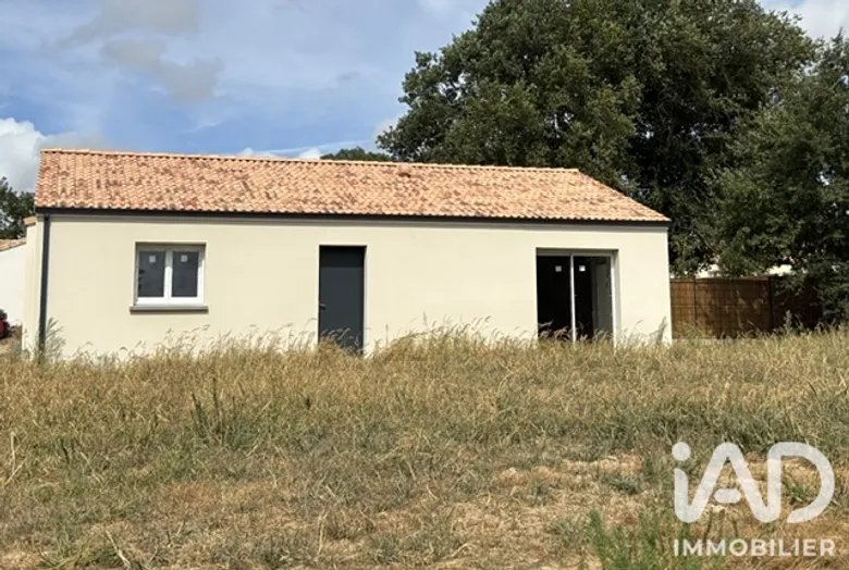 Maison 4 pièces 77 m² · à Villeneuve-en-Retz · 77 m² · 190 000 €