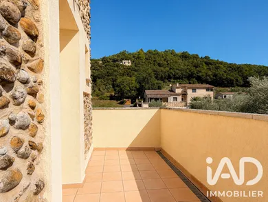 Maison de village à Le Castellet (04700)