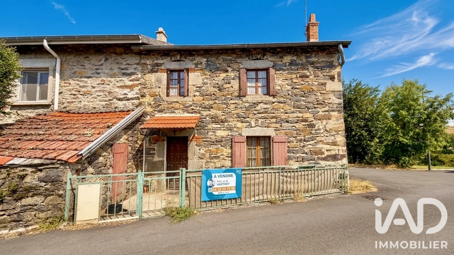 Vente maison à Yssingeaux (43200) : maison de village 6 pièces 80 m² - 2089147