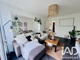 Apartment in Saint-Barthélemy-d'Anjou (49124)