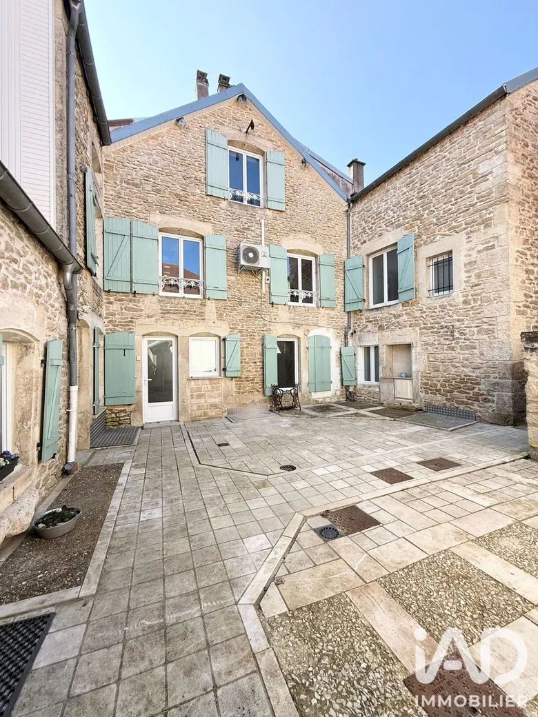 Maison 14 pièces 360 m² · à Nogent · 360 m² · 265 000 €