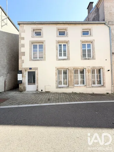 Townhouse in Nogent (52800)