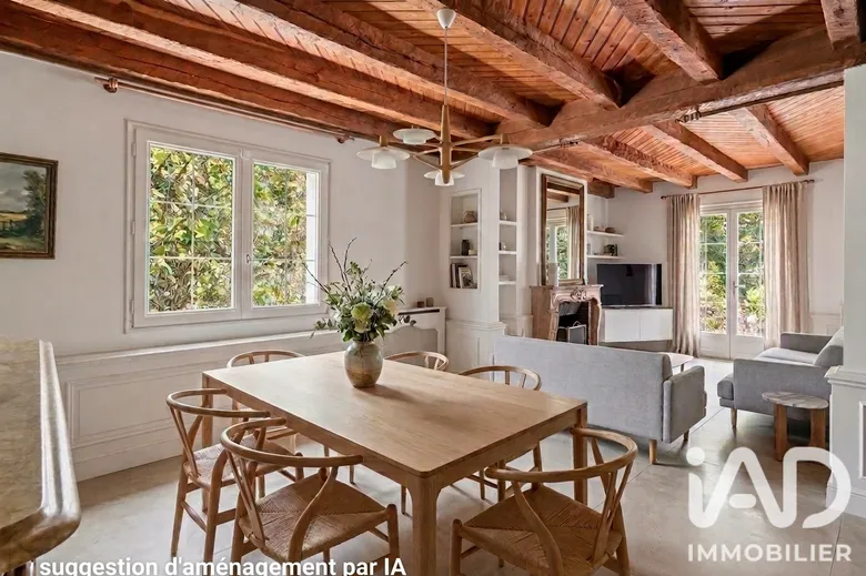 Maison 8 pièces 255 m² · à Saint-Mars-de-Coutais · 255 m² · 399 000 €