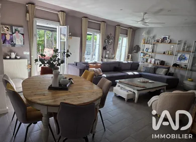 Maison à Évry (91000)