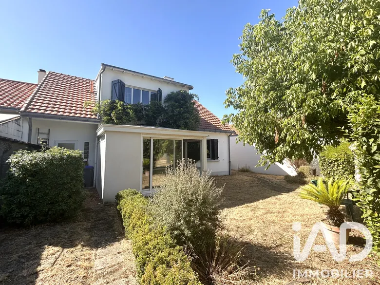 Maison 5 pièces 120 m² · à Rezé · 120,4 m² · 354 000 €