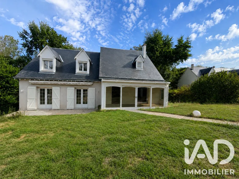 Maison 11 pièces 180 m² · à Vineuil · 180 m² · 285 990 €