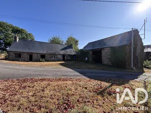Maison de campagne à Oisseau (53300)