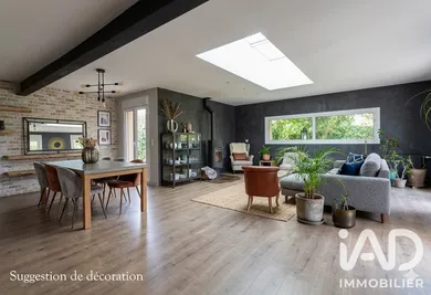 Maison traditionnelle à Les Loges-en-Josas (78350)