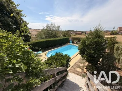 Maison de village à La Vineuse (71250)
