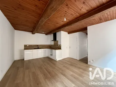 Appartement à Collobrières (83610)