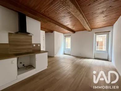 Appartement à Collobrières (83610)