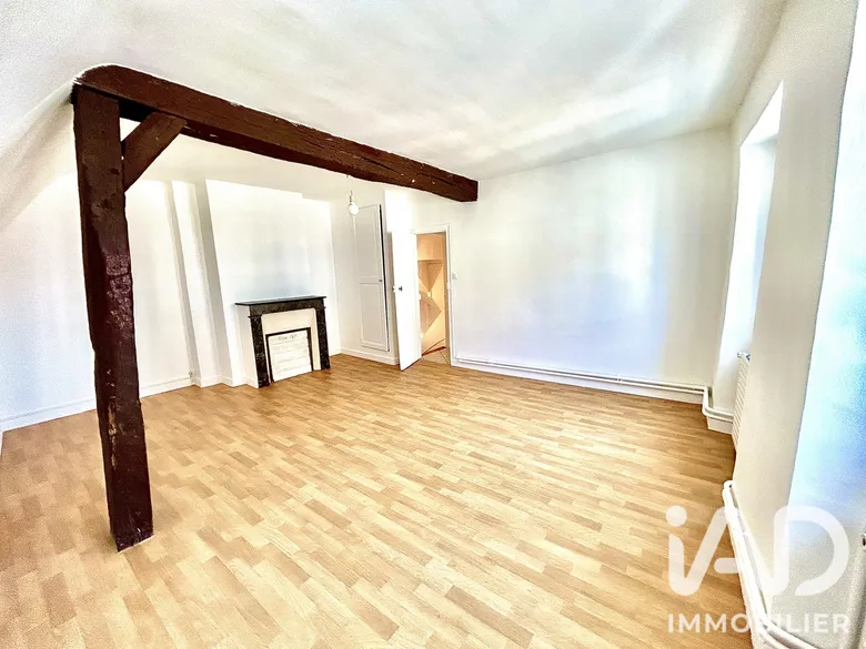 Maison 3 pièces 57 m² · à Sens · 56,7 m² · 99 500 €