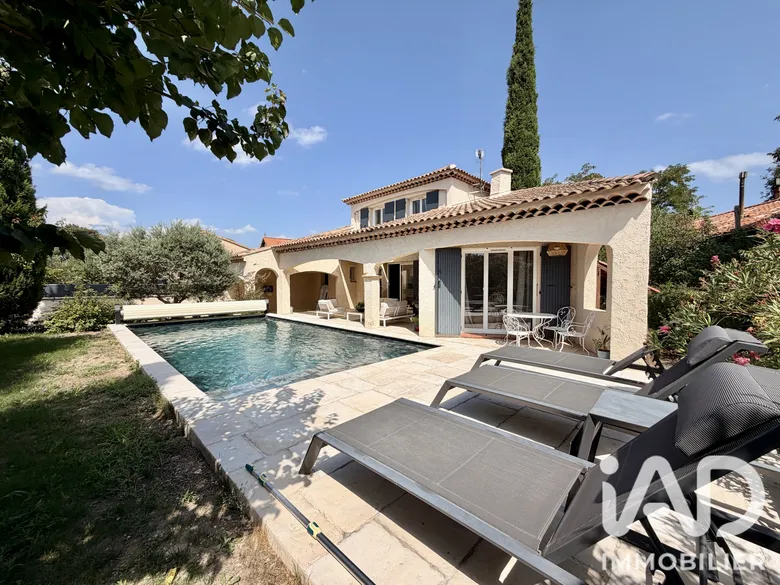 Maison 4 pièces 100 m² · à Vernègues · 100 m² · 480 000 €