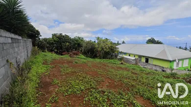 Terrain à bâtir à Petite-Île (97429)