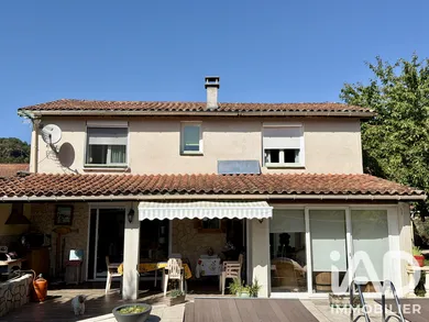 Maison traditionnelle à Flagnac (12300)