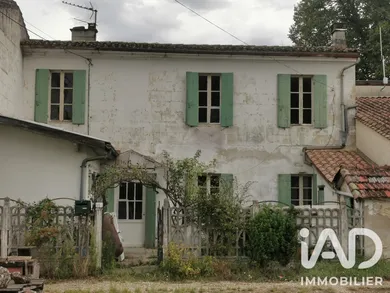 Maison de ville à Saint-Denis-de-Pile (33910)