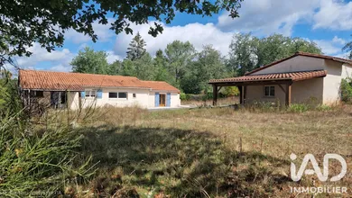 Maison traditionnelle à Douzillac (24190)