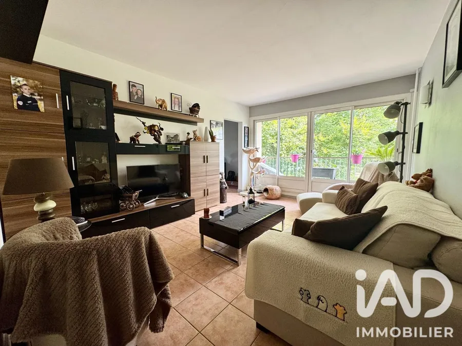 Appartement à Chennevières-sur-Marne (94430) photo 3