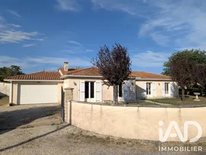 Maison à Saint-Yrieix-sur-Charente (16710)