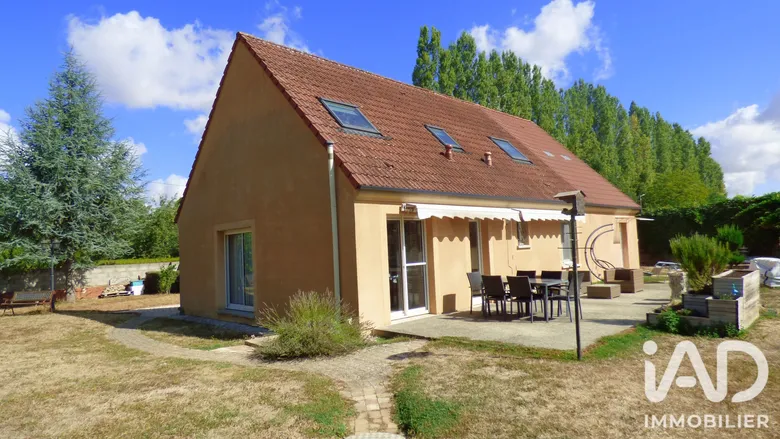 Maison 5 pièces 116 m² · à Vernoy · 116 m² · 189 000 €