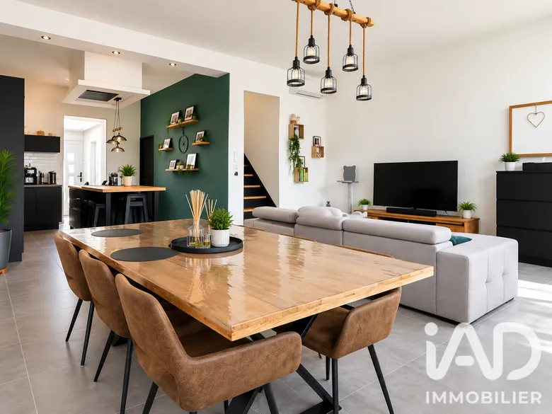 Maison 4 pièces 101 m² · à Douchy-les-Mines · 101 m² · 164 000 €