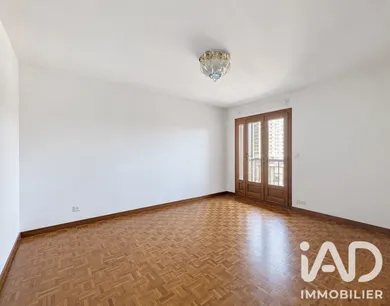 Apartment in Marseille (13005)
