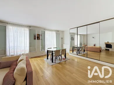 Apartment in Levallois-Perret (92300)