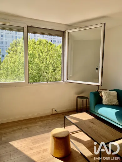 Appartement à Villeneuve-la-Garenne (92390)