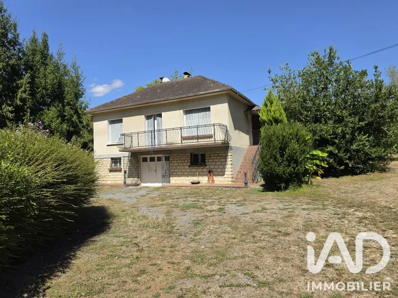 Maison 4 pièces 70 m² · à Saint-Aubin-sur-Yonne · 70 m² · 139 500 €