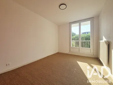 Apartment in La Riche (37520)