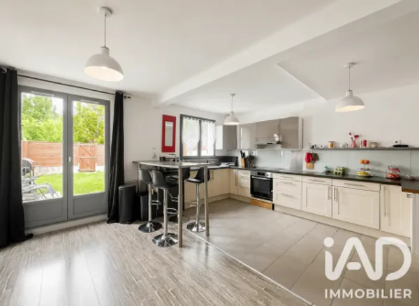 Maison à Montfermeil (93370) photo 2