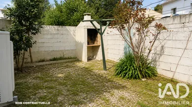 Apartment in Vias (34450)